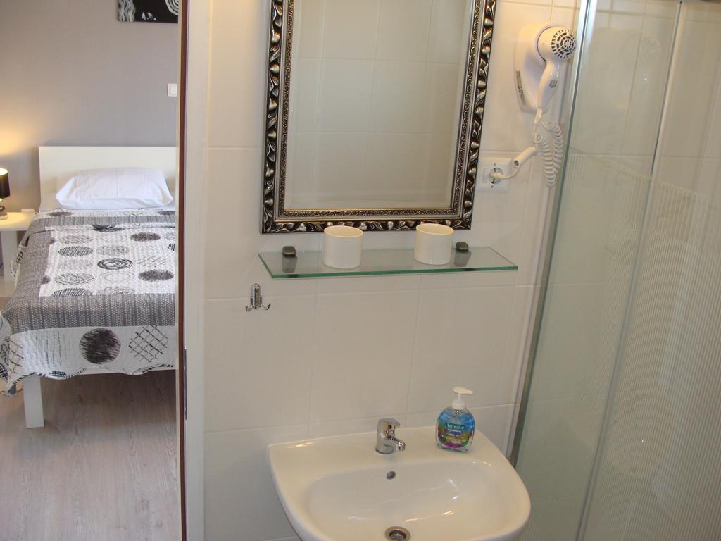Guest House Dragic - Anex ซาดาร์ ห้อง รูปภาพ