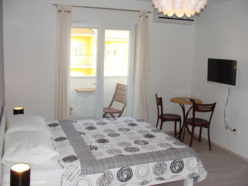 Guest House Dragic - Anex ซาดาร์ ห้อง รูปภาพ
