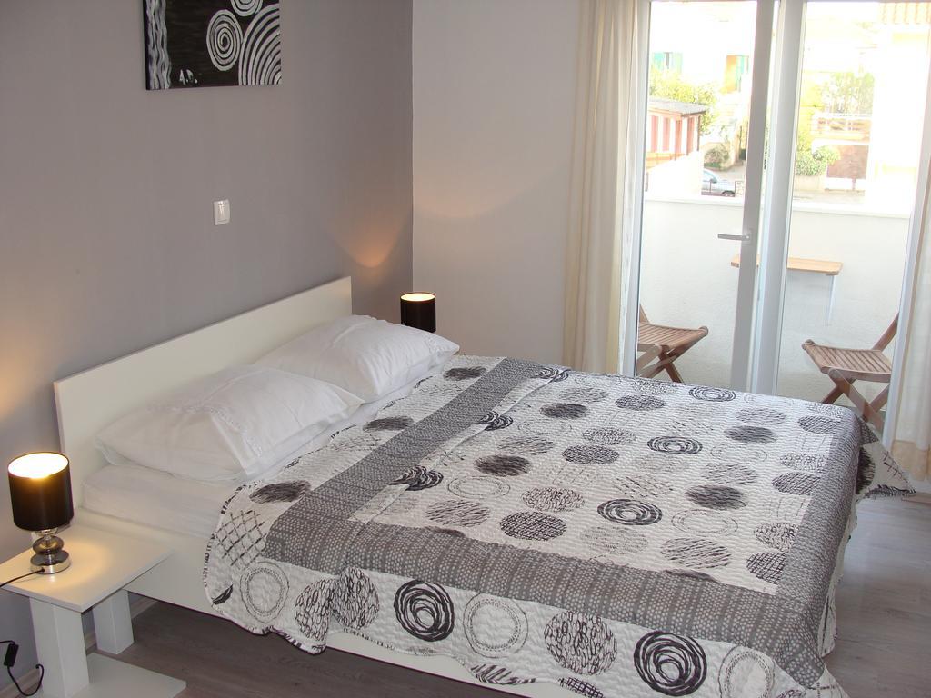 Guest House Dragic - Anex ซาดาร์ ห้อง รูปภาพ