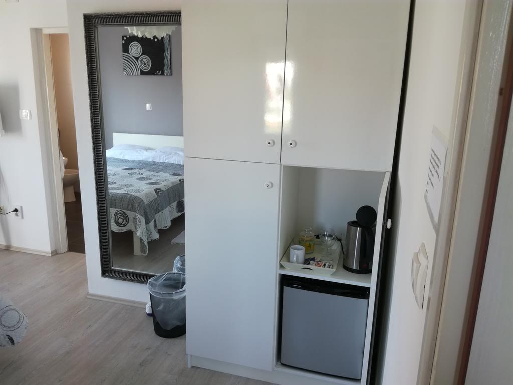 Guest House Dragic - Anex ซาดาร์ ภายนอก รูปภาพ