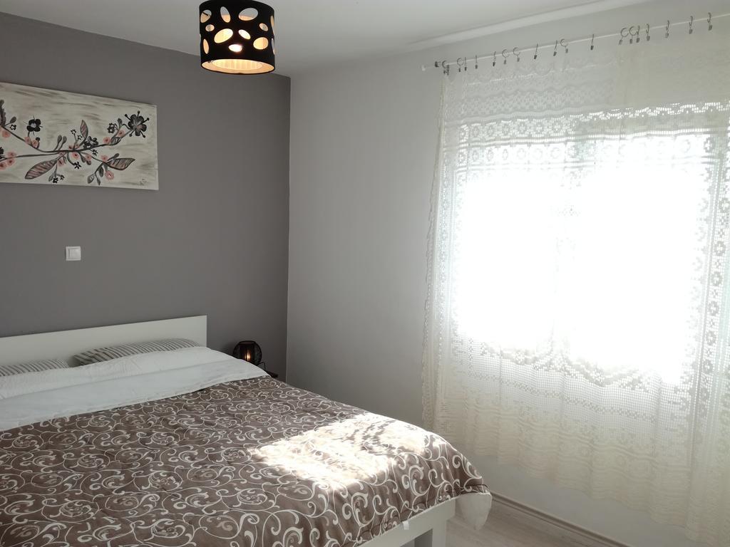 Guest House Dragic - Anex ซาดาร์ ภายนอก รูปภาพ